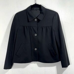Theory-Quiet Luxury cropped Classic black button down blazer.2 pockets.Size M
